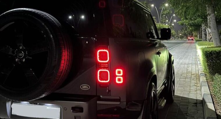 Land rover defender coupe 2023 Gcc for sale