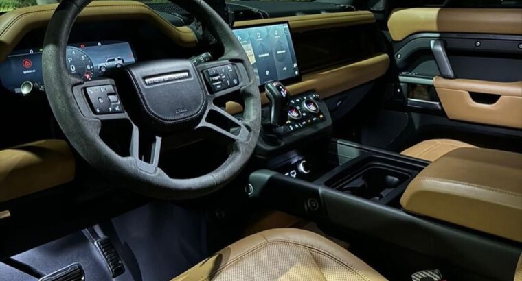 Land rover defender coupe 2023 Gcc for sale
