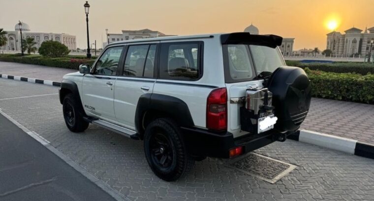 Nissan patrol Falcon Edition 2019 full option for