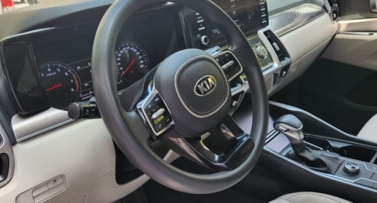 Kia Sorento 2021 full option Gcc for sale