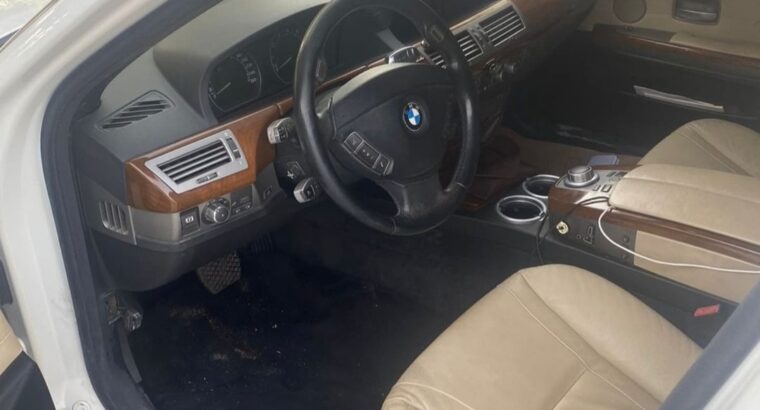 BMW 740 LI fully loaded 2007 Gcc
