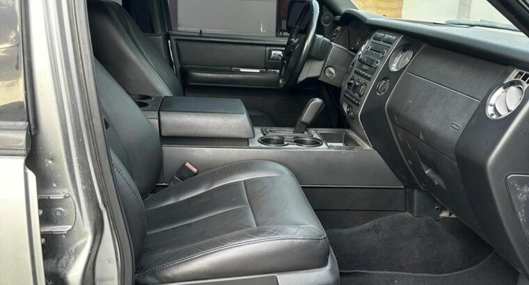 Ford Expedition 2008 Gcc in good condition