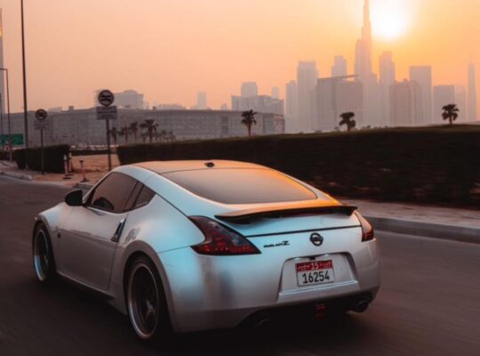 Nissan Z370 full option 2009 Gcc for sale