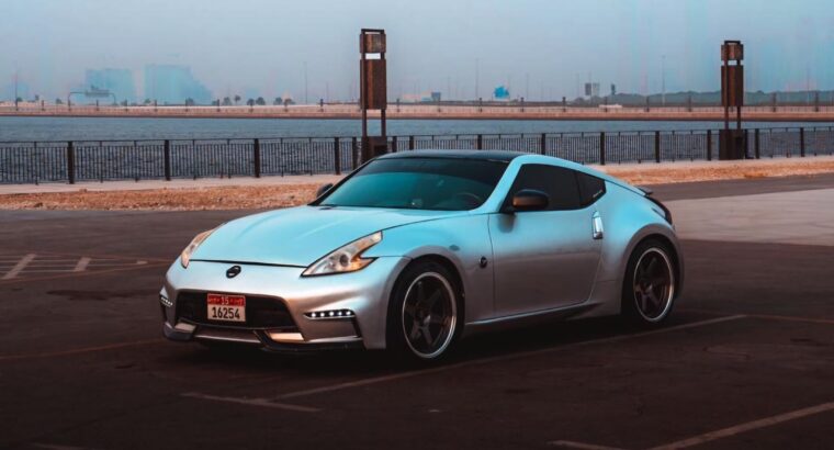 Nissan Z370 full option 2009 Gcc for sale