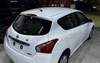 Nissan Tiida 2016 Hatchback Gcc