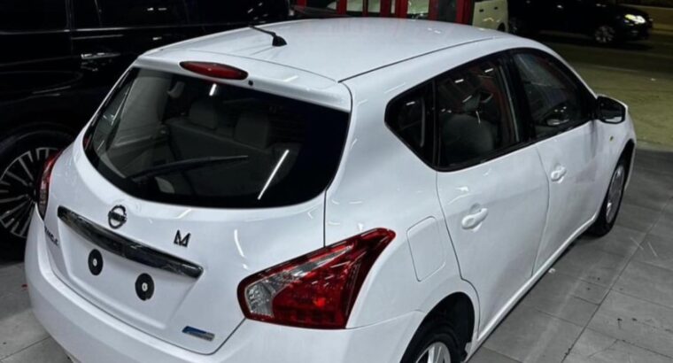 Nissan Tiida 2016 Hatchback Gcc