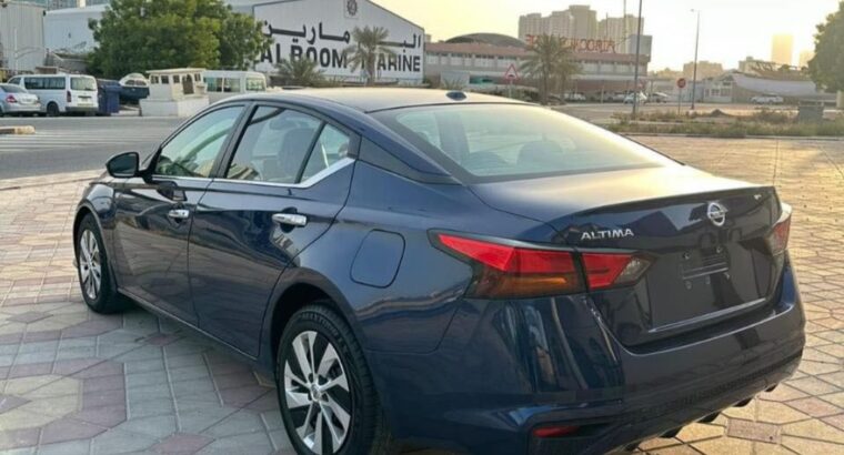 Nissan altima S 2020 base option usa imported