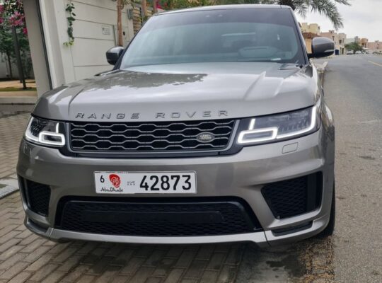 Range Rover sport Dynamic HSE 2018 Gcc