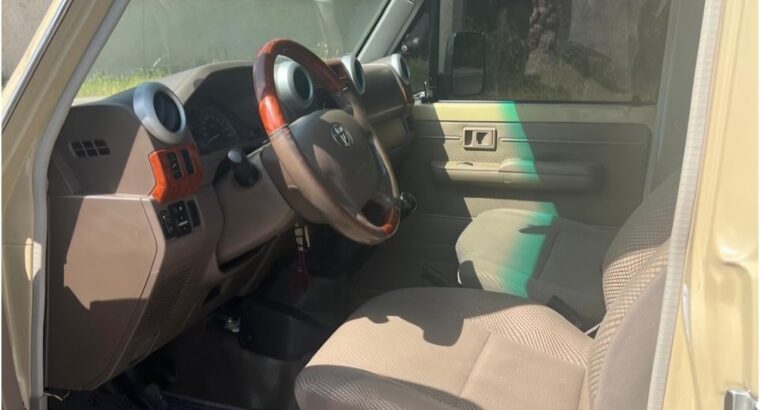 Toyota Land cruiser pick up 2016 Gcc for sale