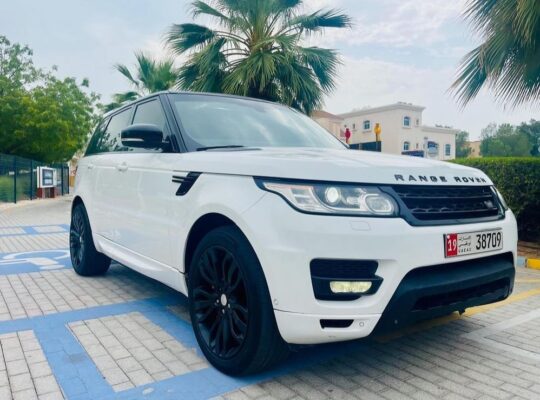 Range Rover sport SE 2014 Gcc in good condition