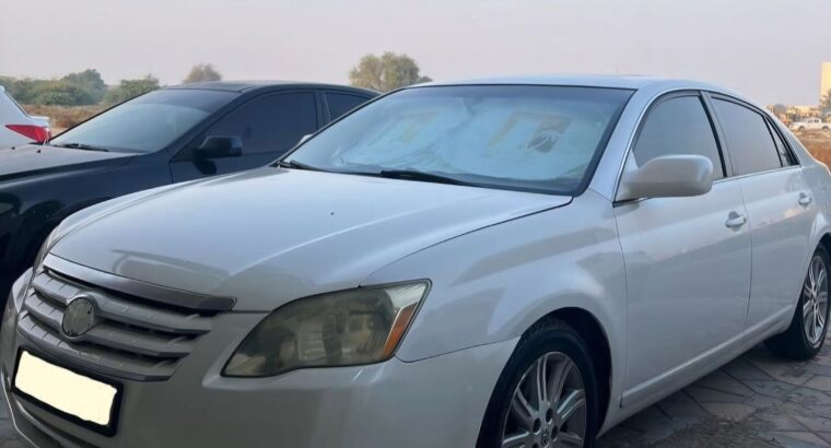 Toyota Avalon limited 2006 USA imported