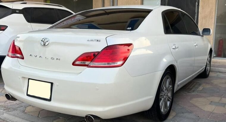 Toyota Avalon limited 2006 USA imported