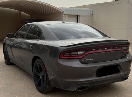 Dodge charger R/T 2017 Gcc in good condition