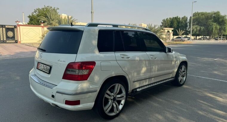 Mercedes GLK 300 full option 2010 Gcc for sale