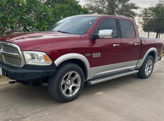 Dodge Ram 1500 full option 2014 Gcc for sale