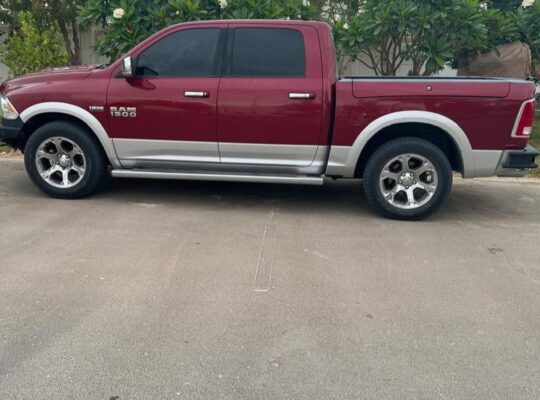 Dodge Ram 1500 full option 2014 Gcc for sale