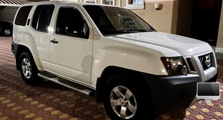 Nissan X terra 2013 mid option Gcc for sale