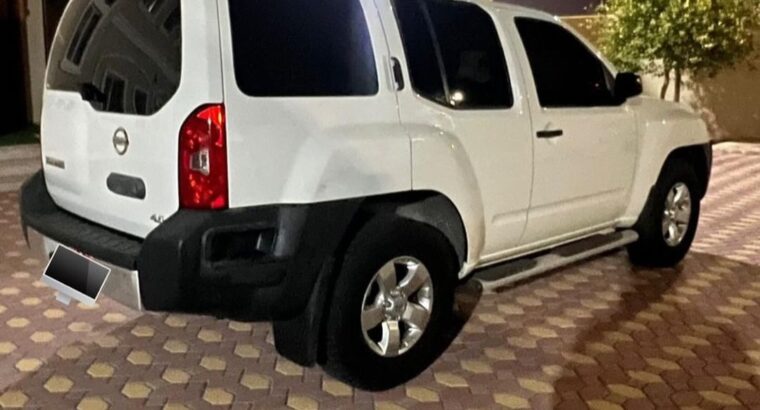Nissan X terra 2013 mid option Gcc for sale