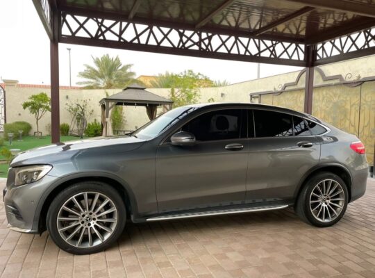 Mercedes GLC 250 4matic 2019 Gcc for sale