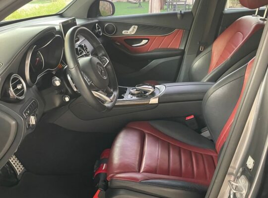 Mercedes GLC 250 4matic 2019 Gcc for sale