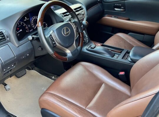 Lexus RX 350 full option 2015 Gcc for sale