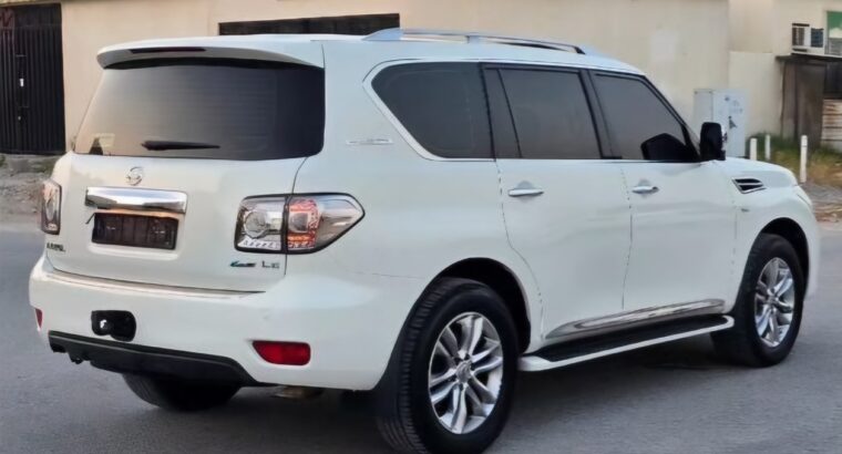 Nissan patrol LE400 full option 2012 Gcc for sale