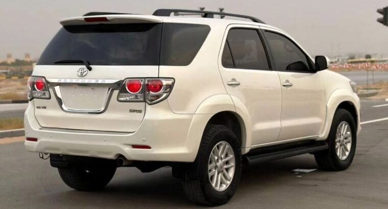 Toyota Fortuner SR5 2012 Gcc for sale