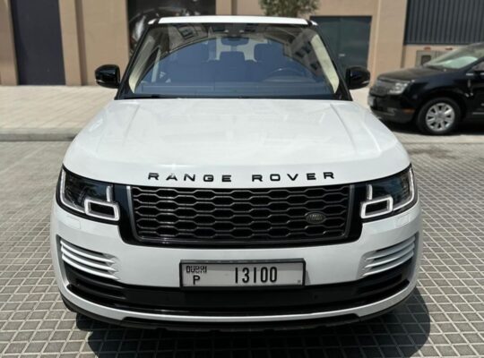 Range Rover vouge SE 2018 Gcc for sale