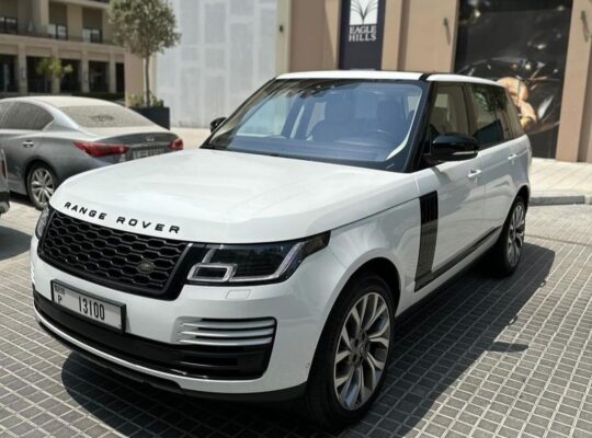 Range Rover vouge SE 2018 Gcc for sale