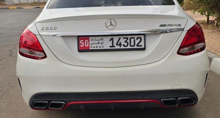 Mercedes C300 in good condition 2016 USA imported