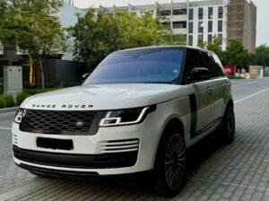 Range Rover vouge SE 2019 Gcc for sale