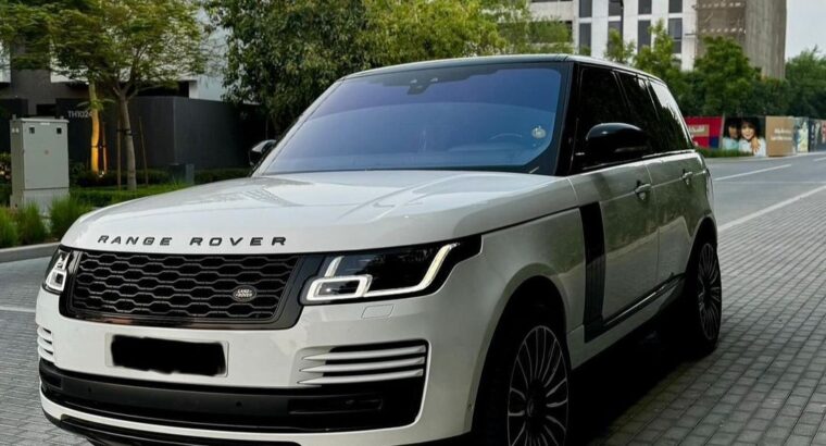 Range Rover vouge SE 2019 Gcc for sale