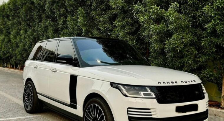 Range Rover vouge SE 2019 Gcc for sale