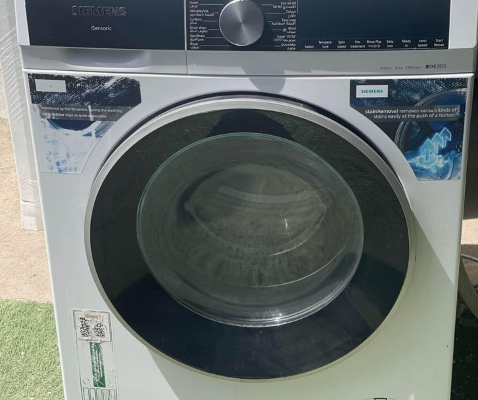 Siemens washing machine10KG iQ300 1200 RPM for sal