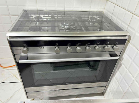 Siemens 90cm full gas cooker for sale