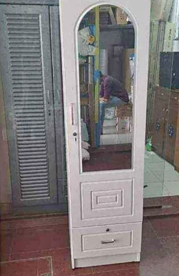 Single Door cabinet white color curved glass for s