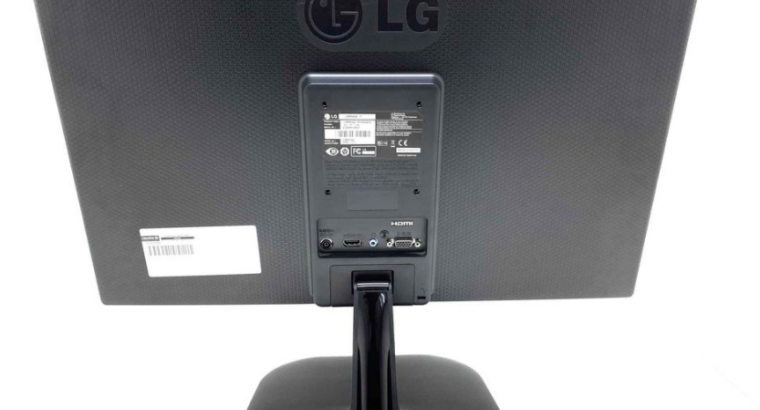 Slim & Wide LG 22″ LED monitor, FULL HD For Sale