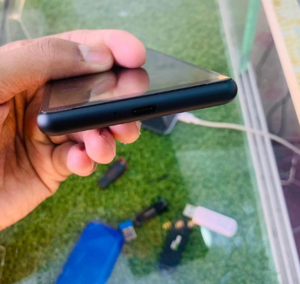 Sony 10’ll 4GB And 64GB All Working For Sale