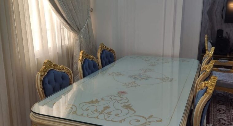 طاوله طعام للبيع