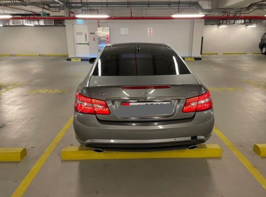 Mercedes E350 Gcc 2010 in good condition