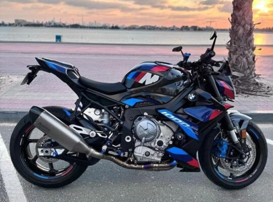 BMW’ M1000R Competition 2024 In excellent conditio