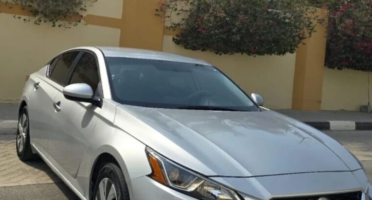 Nissan Altima 2019 In excellent condition for sale