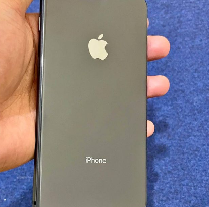 iPhone 8 Plus 64 Battery 81% For Sale