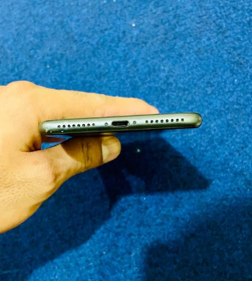 iPhone 8 Plus 64 Battery 81% For Sale