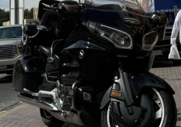 Honda Gold Wing 2015 in perfec condition for sale