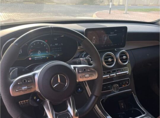 Mercedes C63s AMG full option Gcc