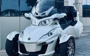 Canam spyder RT limited 2015 In excellent conditi