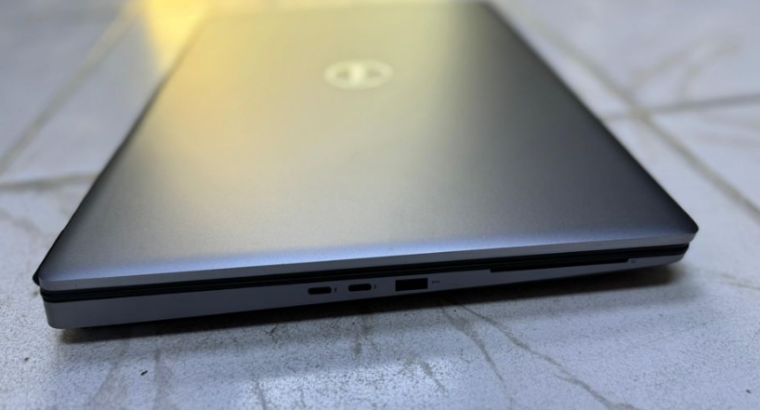 Dell Precision 7760 workstation For Sale