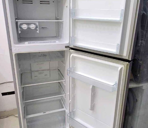 Frigidiar 350 liter Refrigerator available for sal