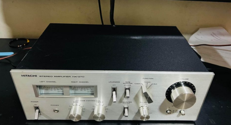 Hitachi stereo amplifier For Sale